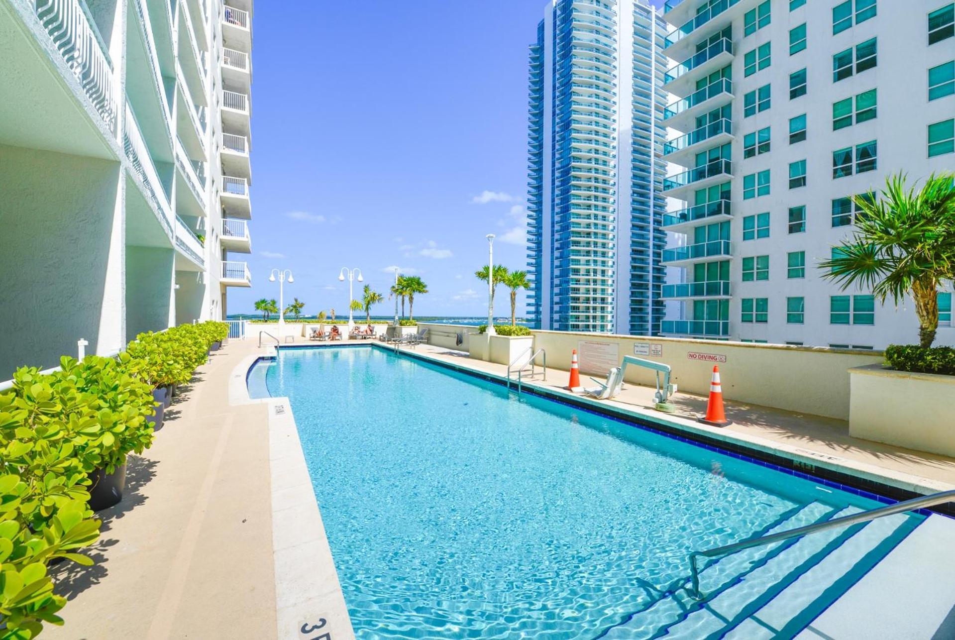 Ocean View Exquisite 1 Bedroom Condo With Free Parking Маямі Екстер'єр фото