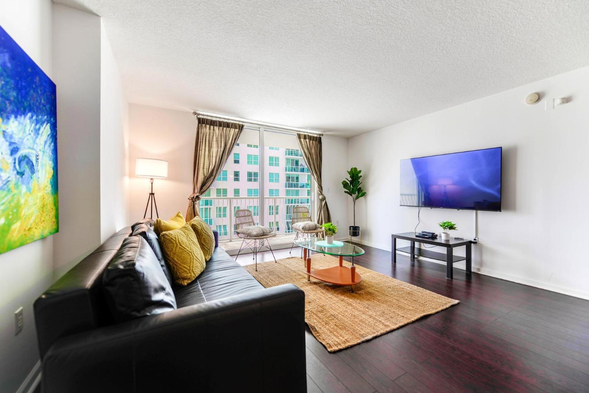 Ocean View Exquisite 1 Bedroom Condo With Free Parking Маямі Екстер'єр фото